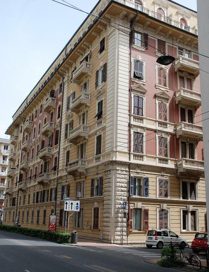 Cinque Terre The Promenade Apt - Two Bathrooms ลาสเปเซีย ภายนอก รูปภาพ
